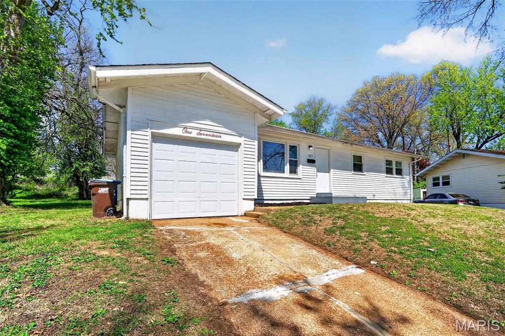 117 Bayview Drive Property Photo 2