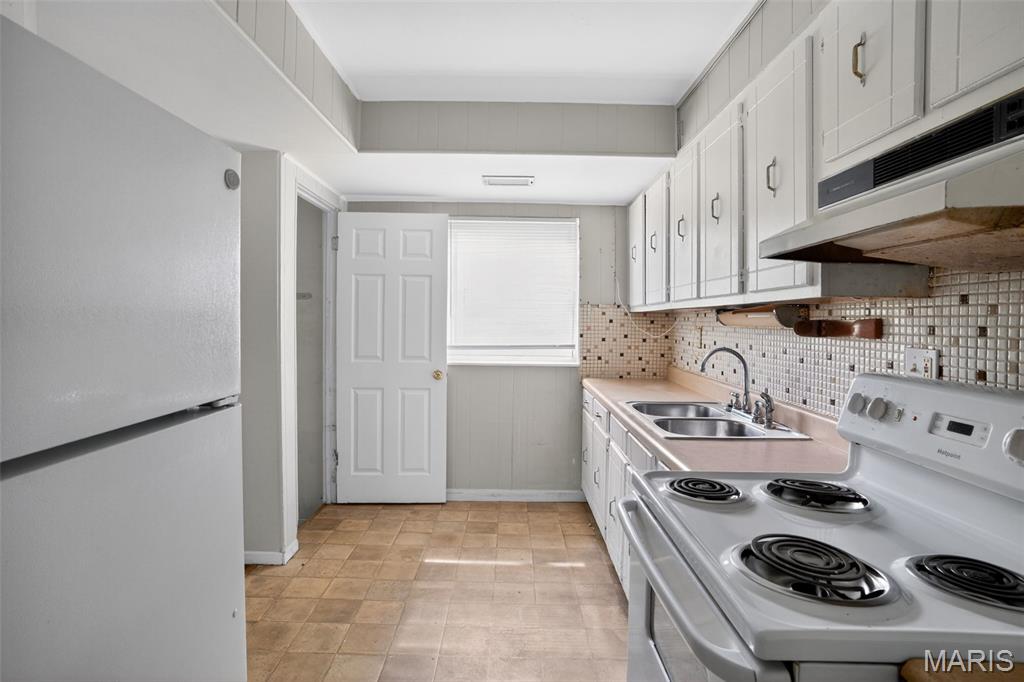 10718 Glen Garry Road Property Photo 16