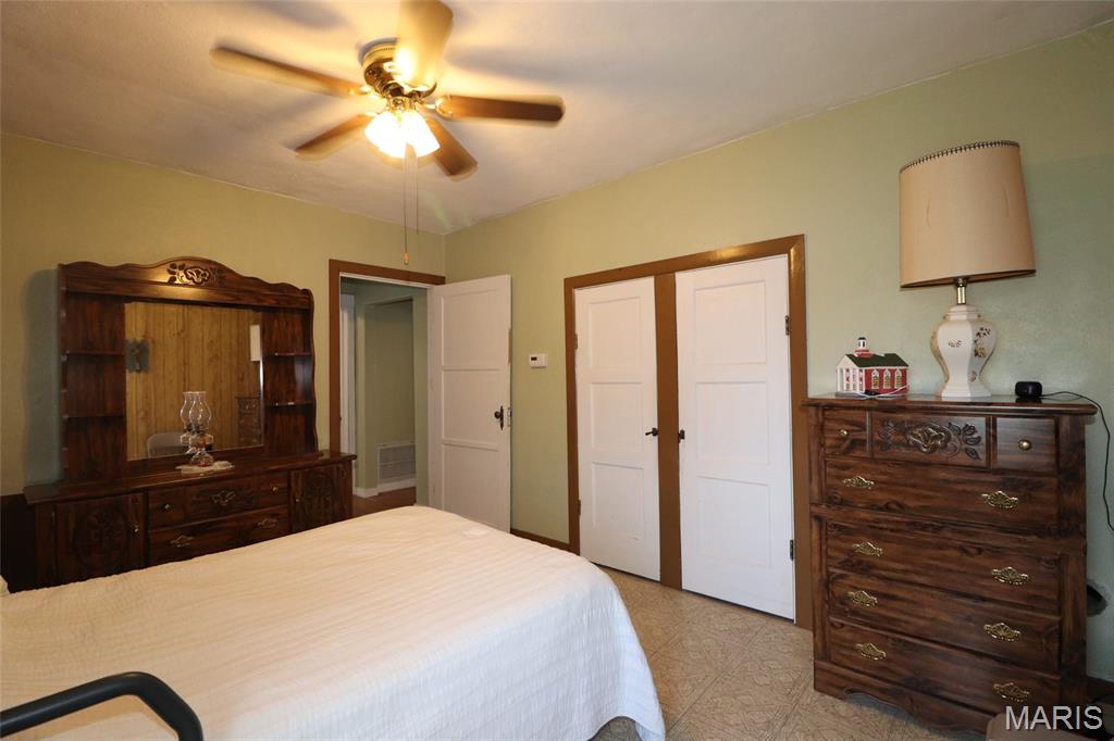 550 Summit Drive Property Photo 7