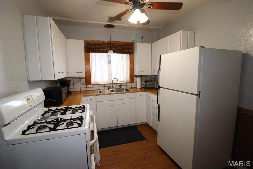 550 Summit Drive Property Photo 11