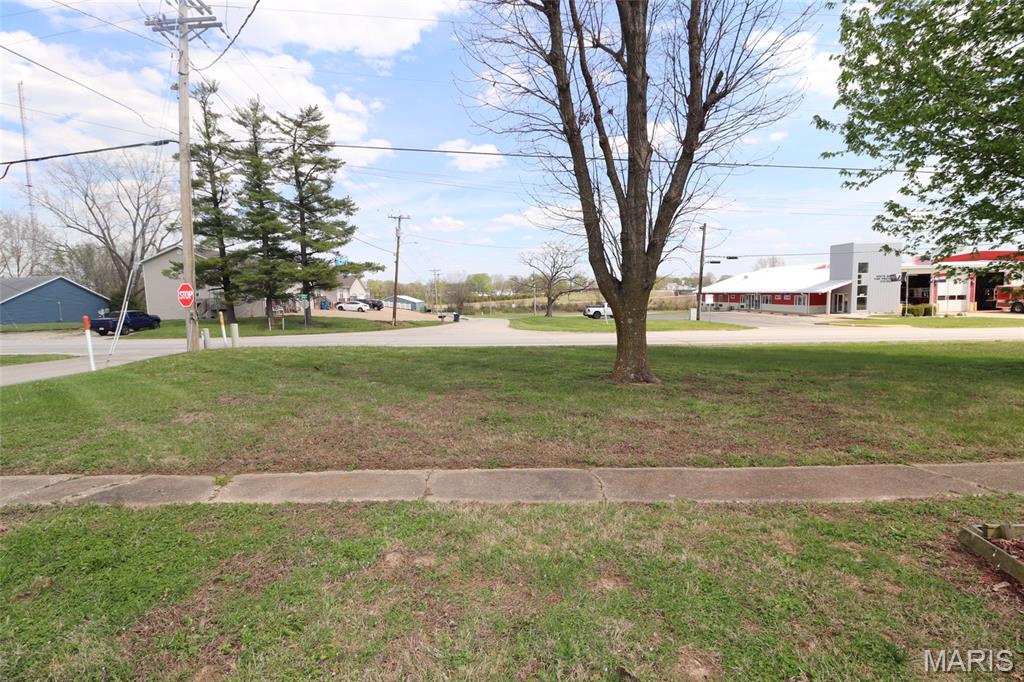 550 Summit Drive Property Photo 27