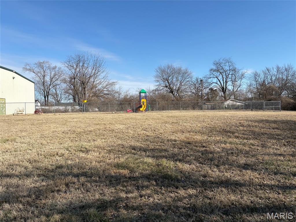 10112 Royal Drive Property Photo 2