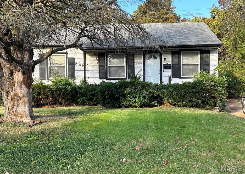 10429 Renfrew Drive Property Photo 1
