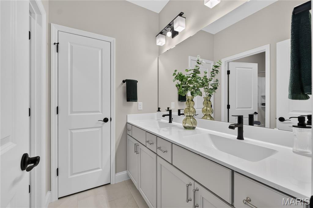 126 Royal Troon Drive Property Photo 16