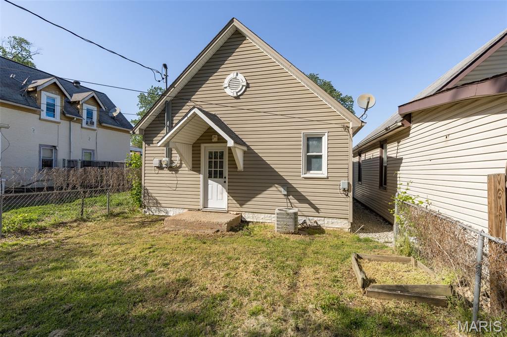 129 E Pratt Street Property Photo 21