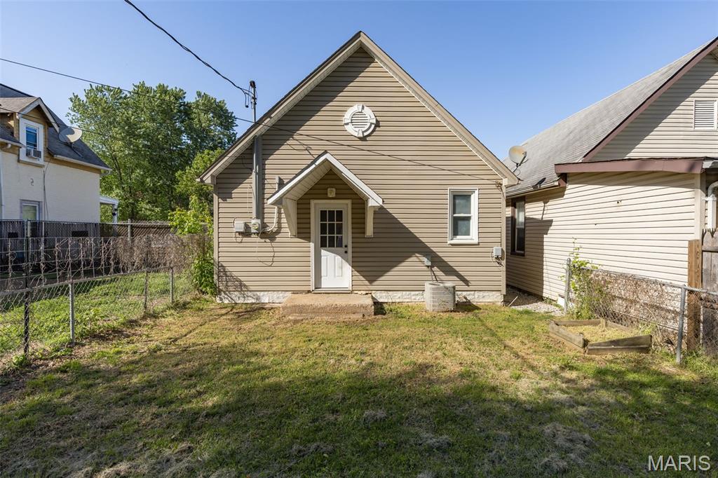 129 E Pratt Street Property Photo 22