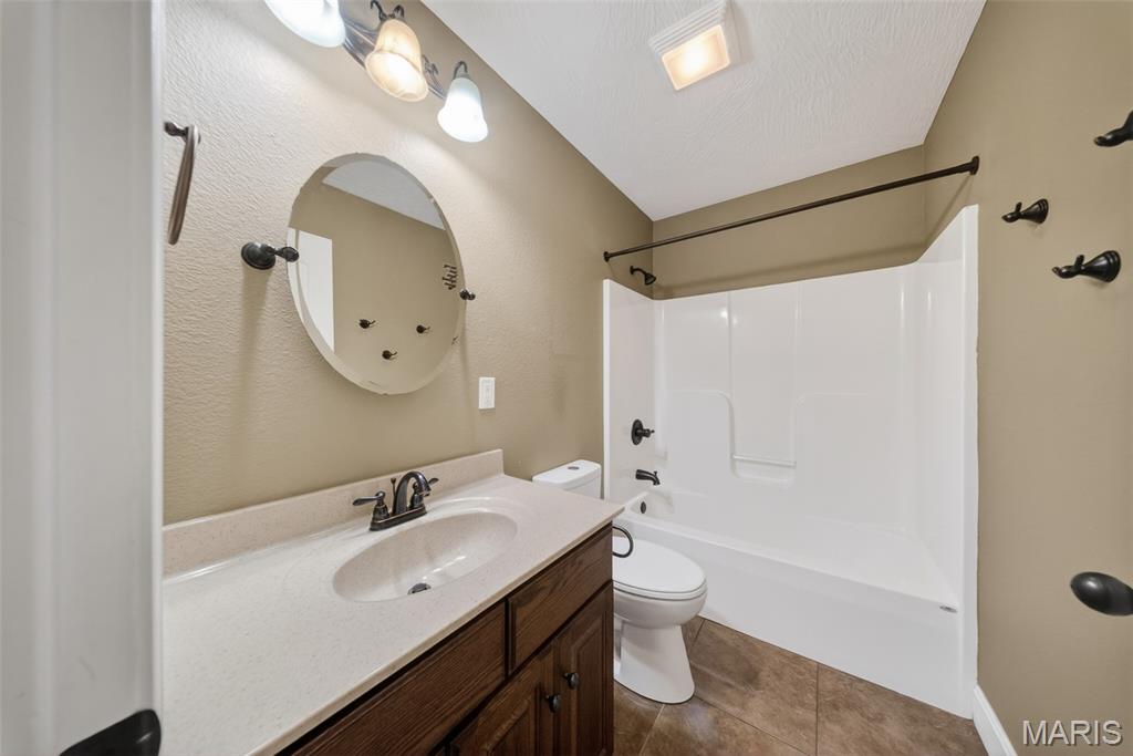 20164 Helios Lane Property Photo 24