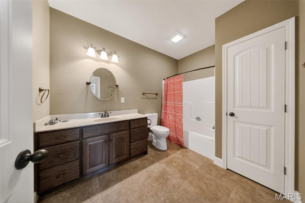 20164 Helios Lane Property Photo 35