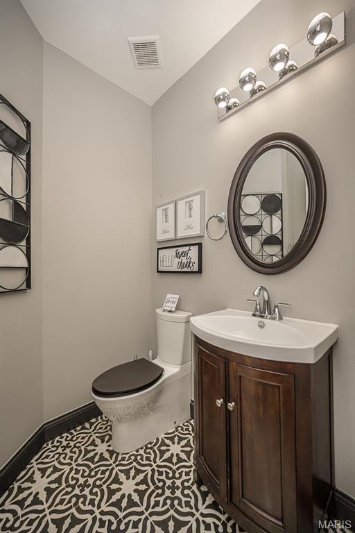 213 Appleton Lane Property Photo 32