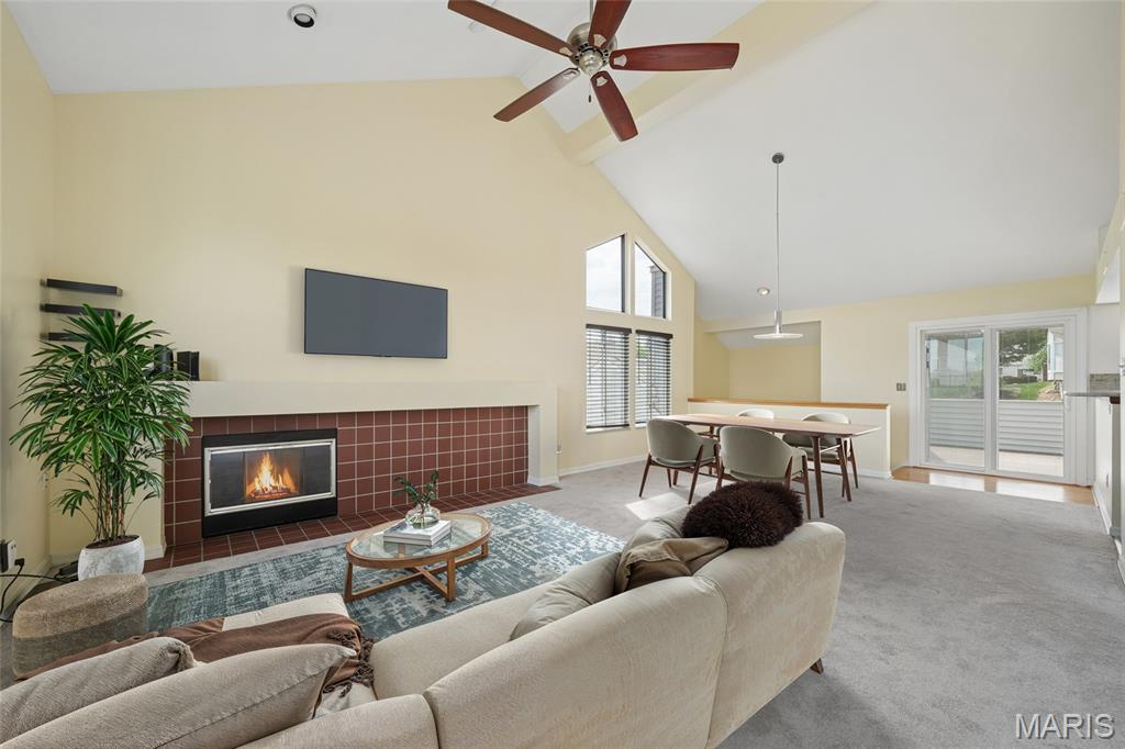 1848 Ridgeview Circle Drive Property Photo 4