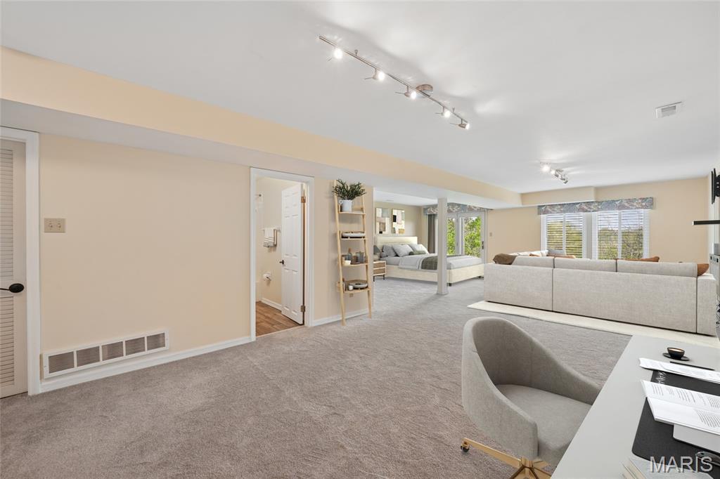 1848 Ridgeview Circle Drive Property Photo 16