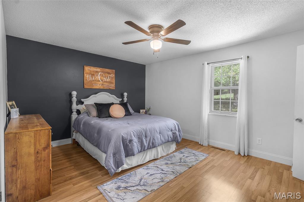 16911 Christian Drive Property Photo 8