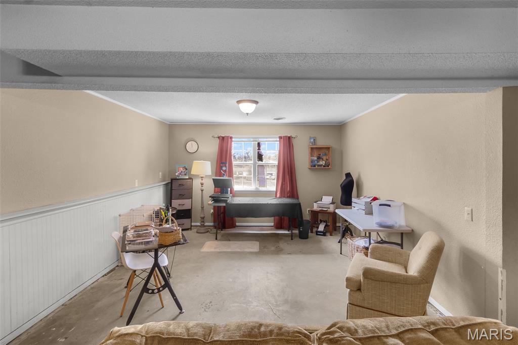 16911 Christian Drive Property Photo 13