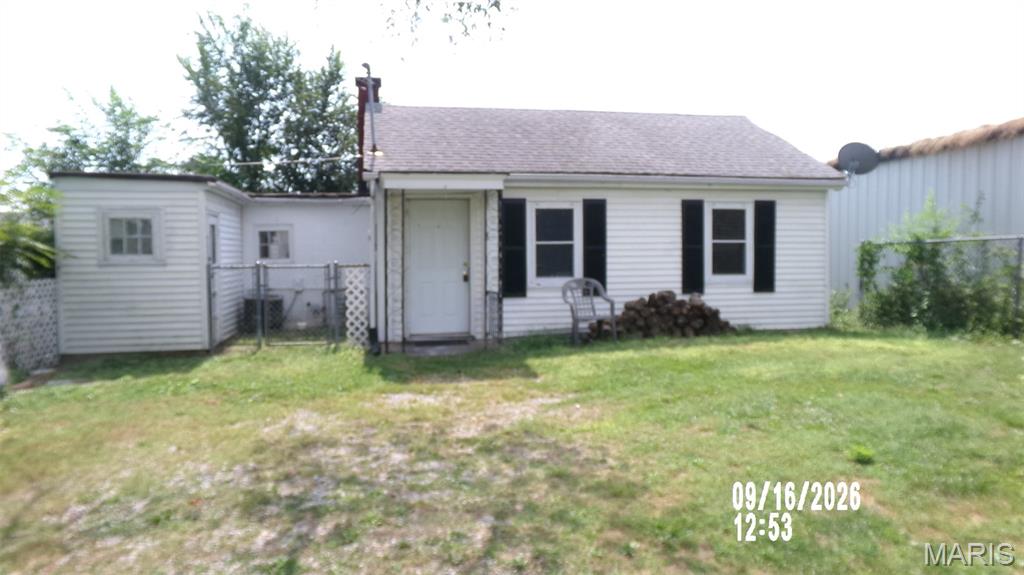 8 E East C Street Property Photo 1