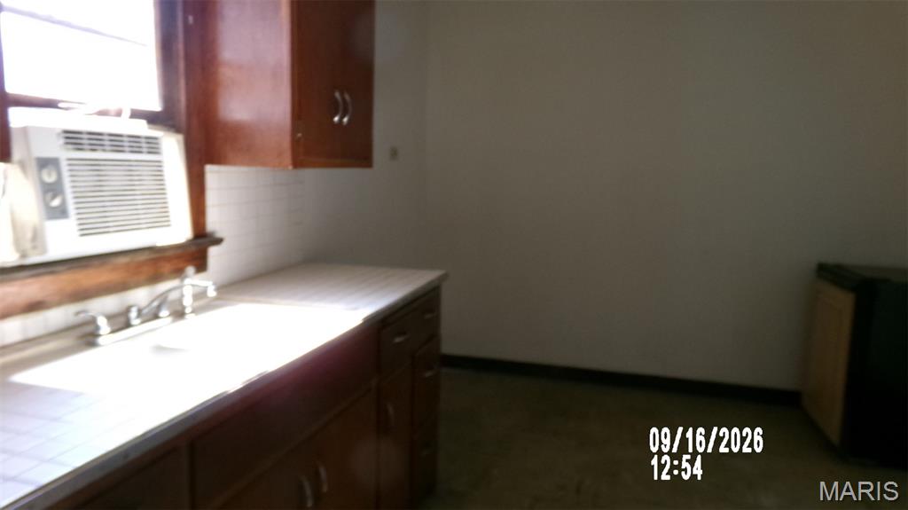 8 E East C Street Property Photo 7
