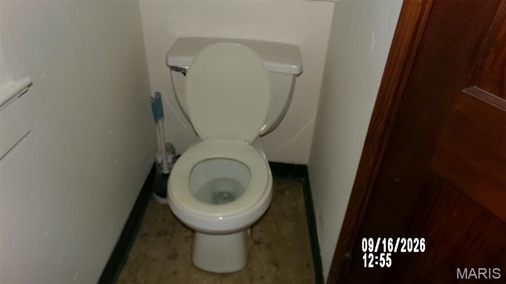 8 E East C Street Property Photo 9