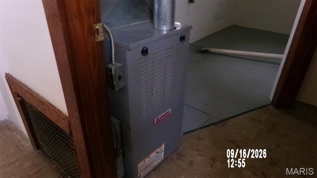 8 E East C Street Property Photo 12
