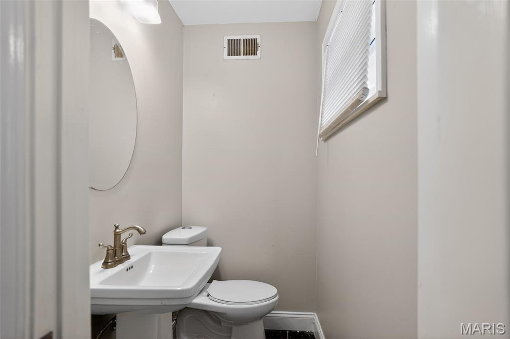 25 Jane Court Property Photo 19