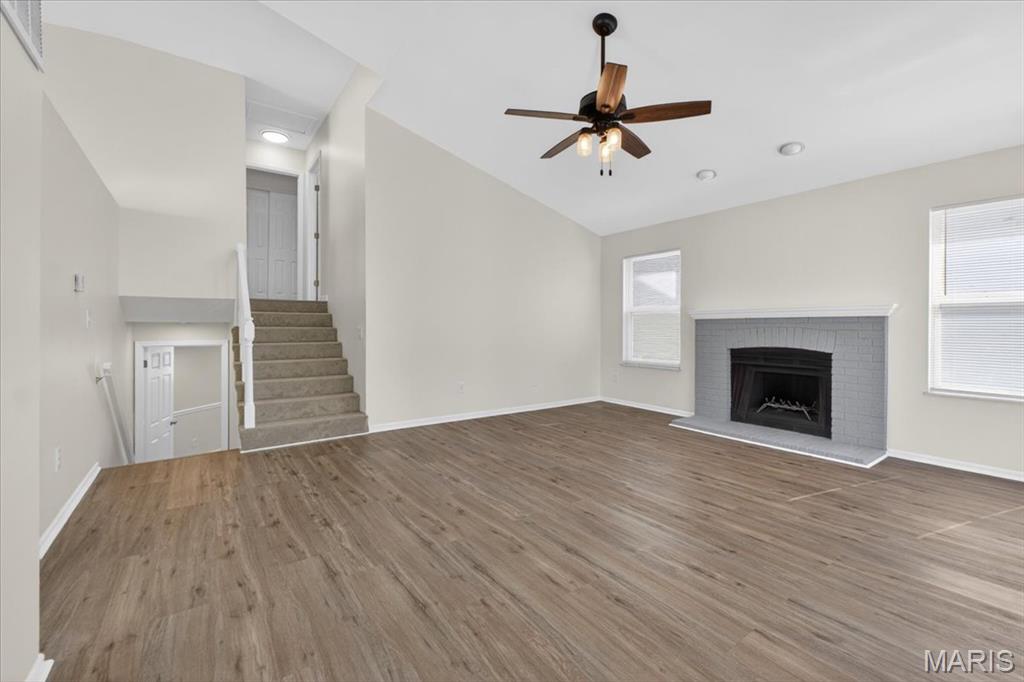453 Seton Hall Court Property Photo 7