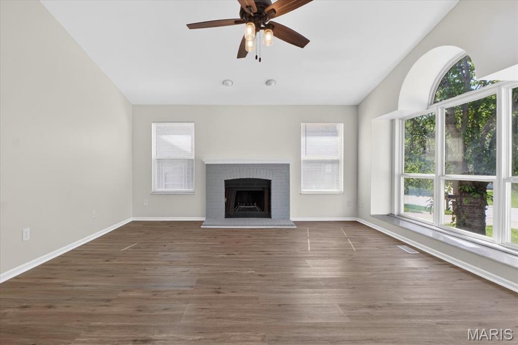 453 Seton Hall Court Property Photo 15