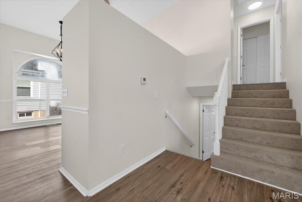 453 Seton Hall Court Property Photo 20