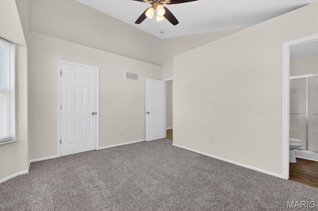 453 Seton Hall Court Property Photo 35