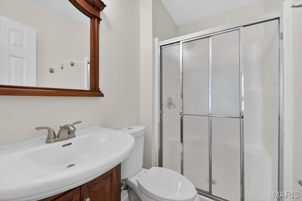 453 Seton Hall Court Property Photo 37