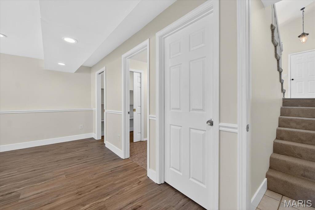 453 Seton Hall Court Property Photo 41