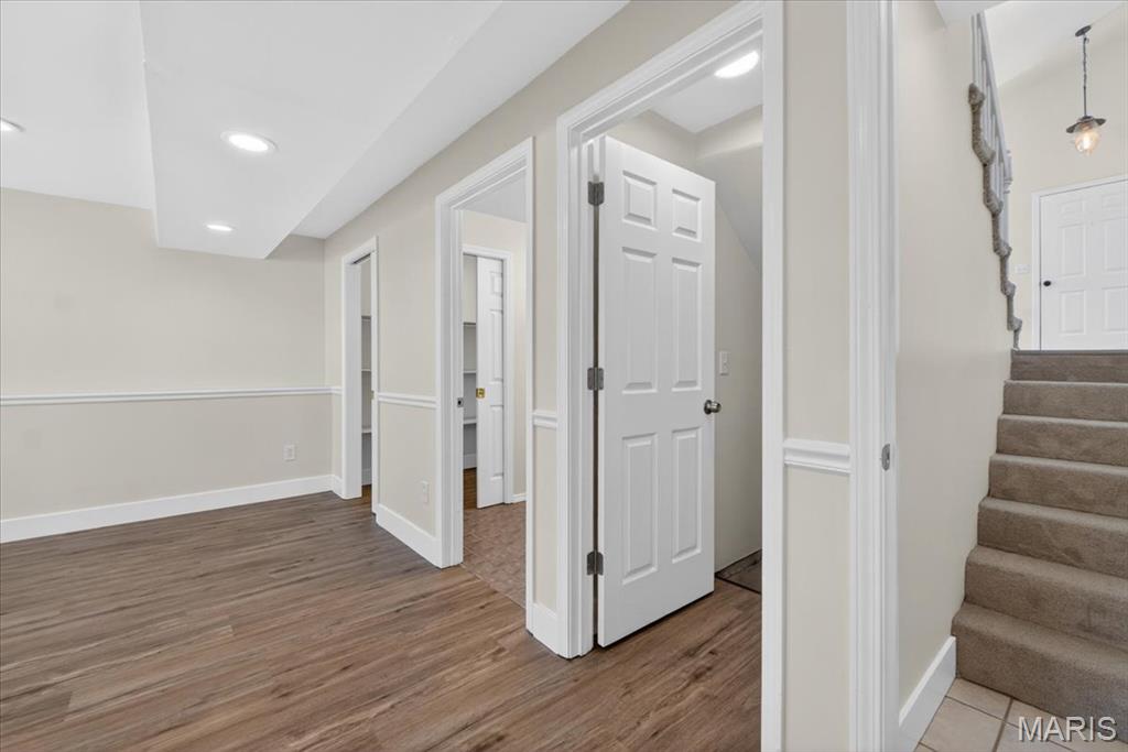 453 Seton Hall Court Property Photo 42