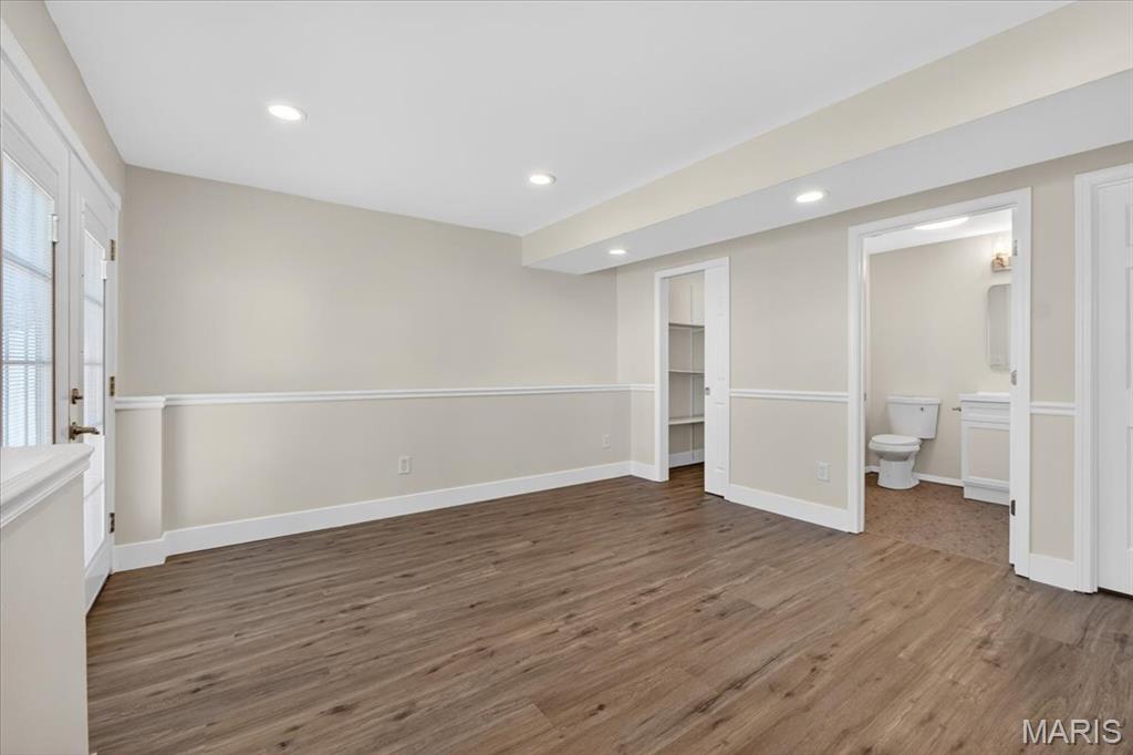 453 Seton Hall Court Property Photo 45