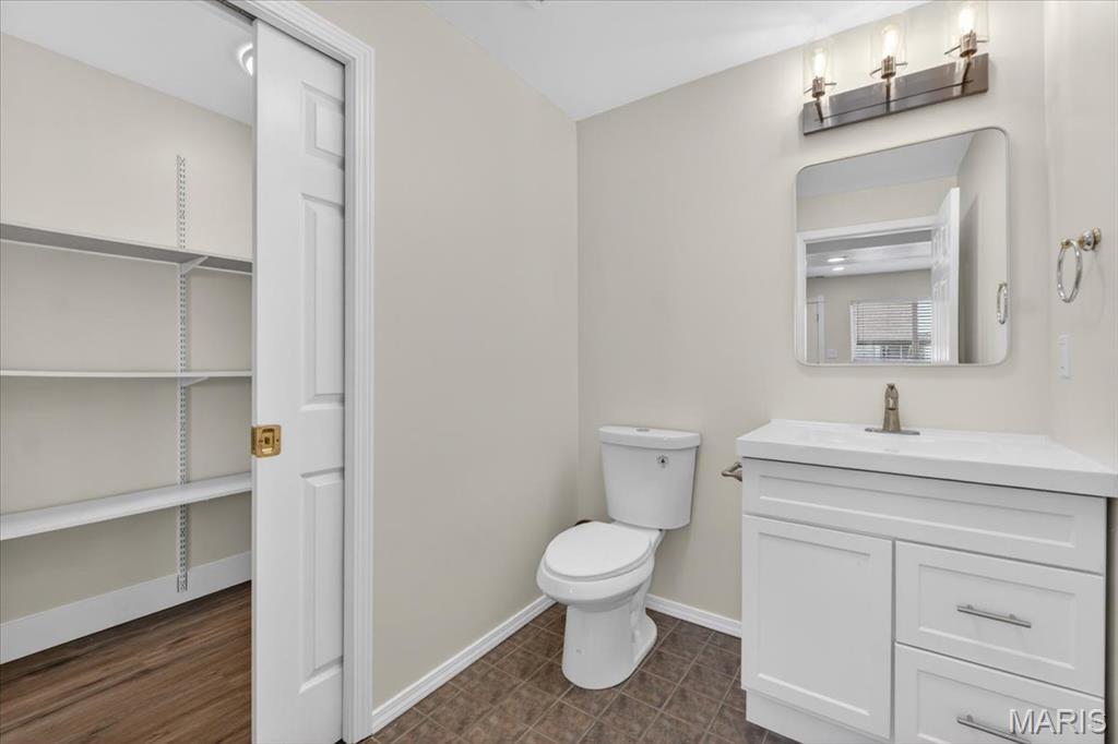 453 Seton Hall Court Property Photo 49