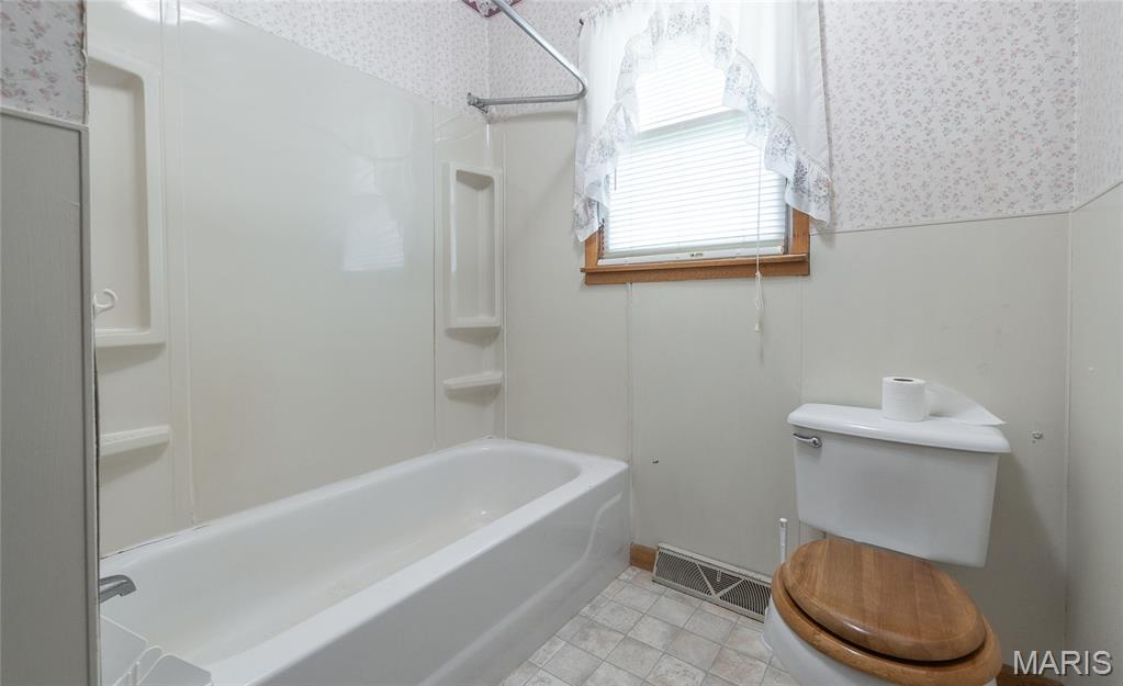 18942 Highway A Property Photo 23