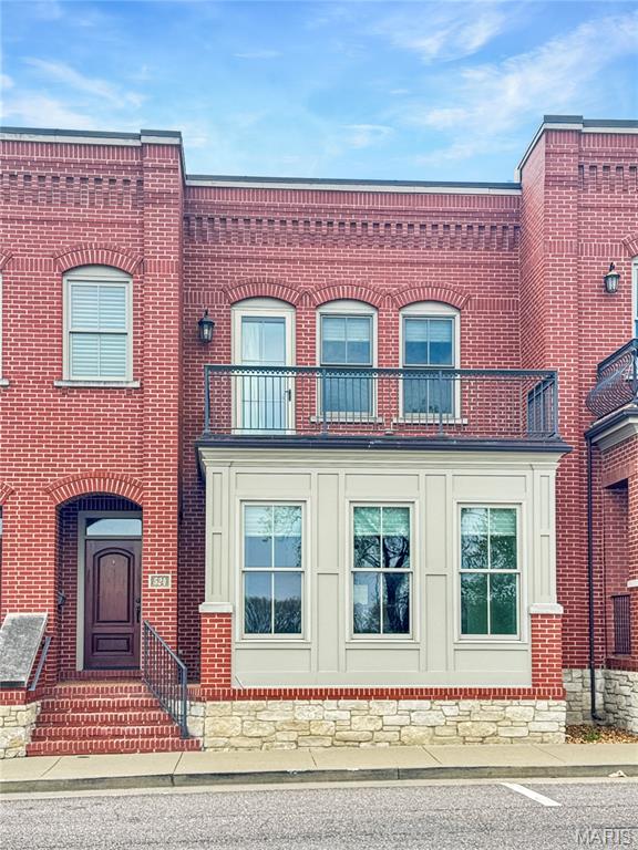 524 W Front Street Property Photo 1