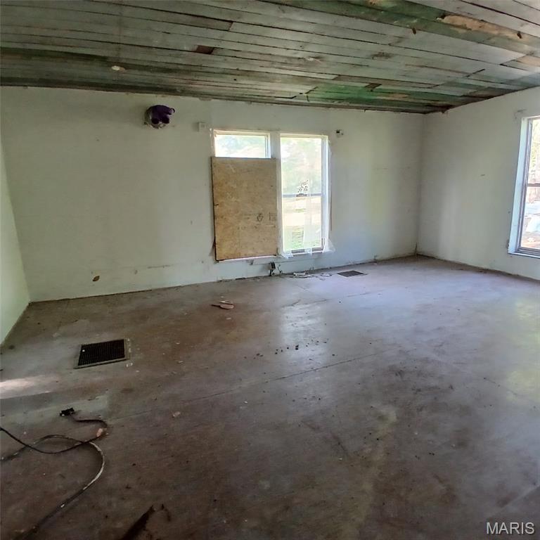 585 Cr 32 Property Photo 13