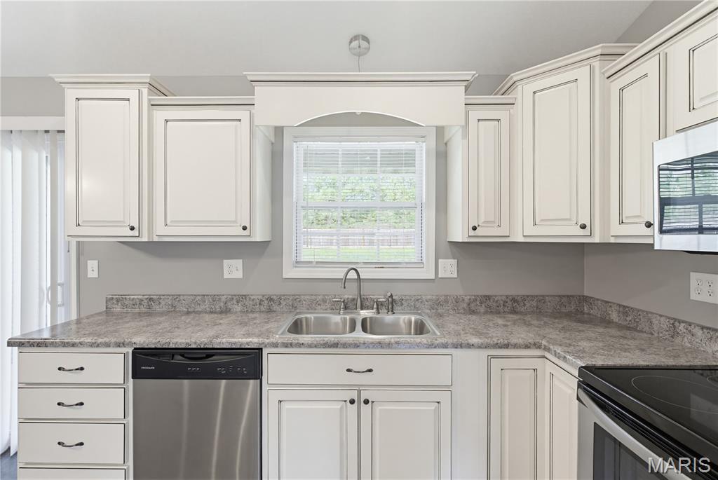 125 Perseverance Drive Property Photo 4