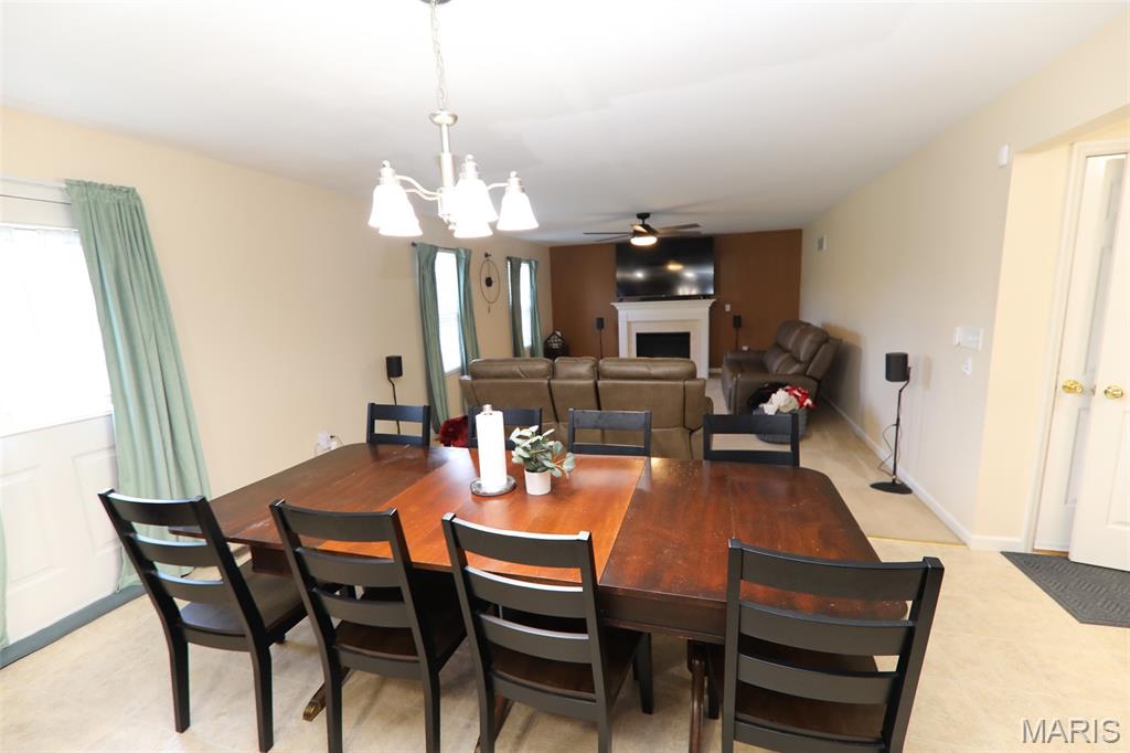 1701 Shade Tree Court Property Photo 10