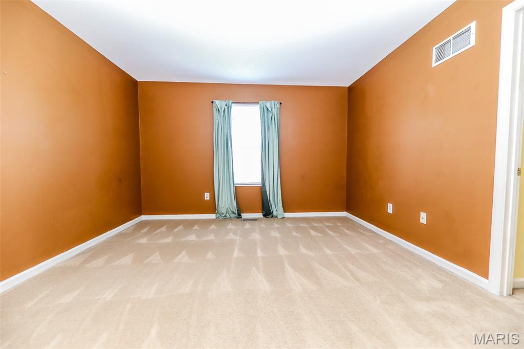 1701 Shade Tree Court Property Photo 27