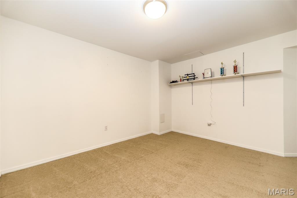 1701 Shade Tree Court Property Photo 32