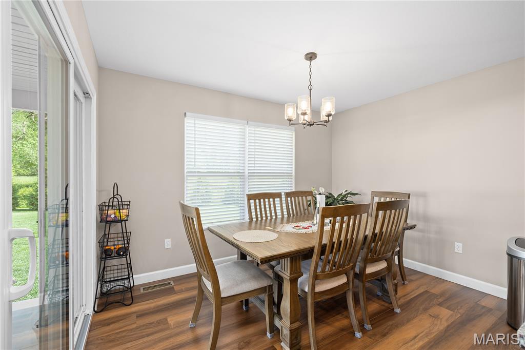 261 Emerald Way Property Photo 12