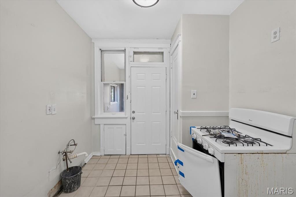 5241 Sutherland Avenue Property Photo 11