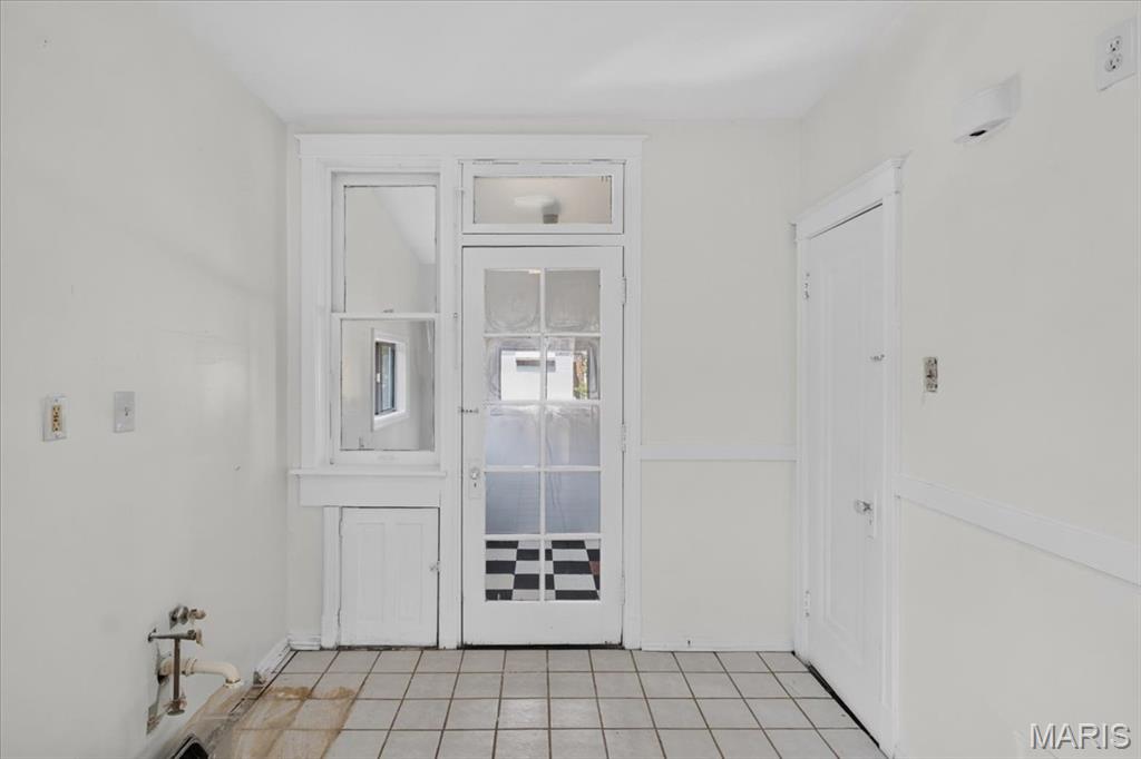 5241 Sutherland Avenue Property Photo 16