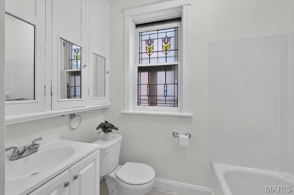 5241 Sutherland Avenue Property Photo 17