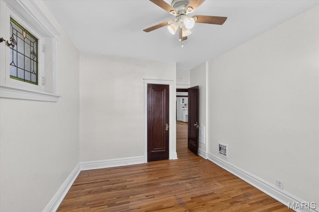 5241 Sutherland Avenue Property Photo 20