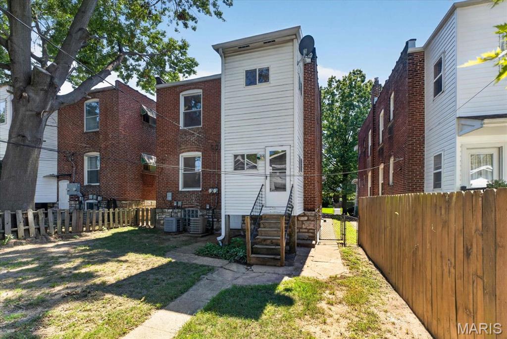 5241 Sutherland Avenue Property Photo 30