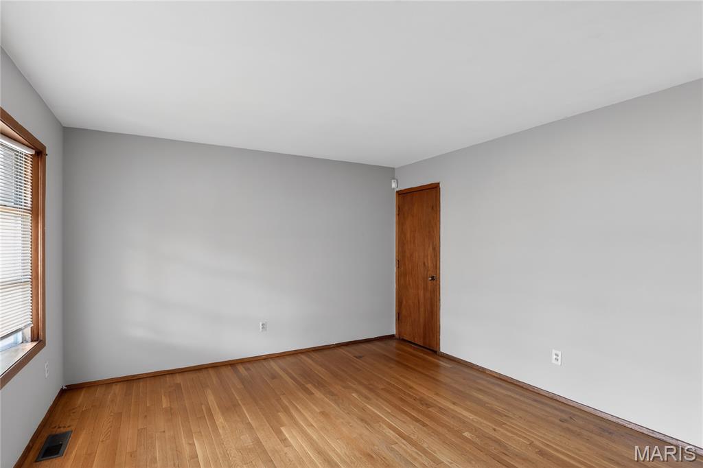 1742 Bradshaw Drive Property Photo 4