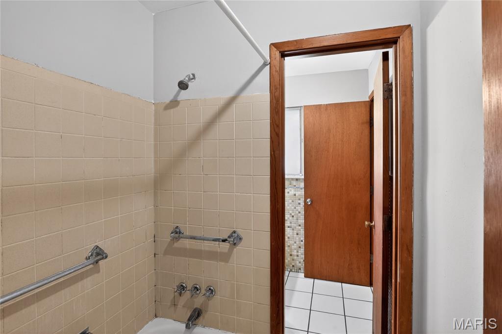 1742 Bradshaw Drive Property Photo 19