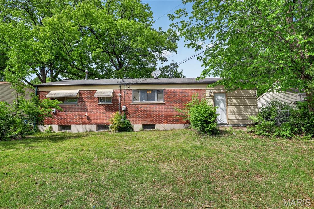 1742 Bradshaw Drive Property Photo 34