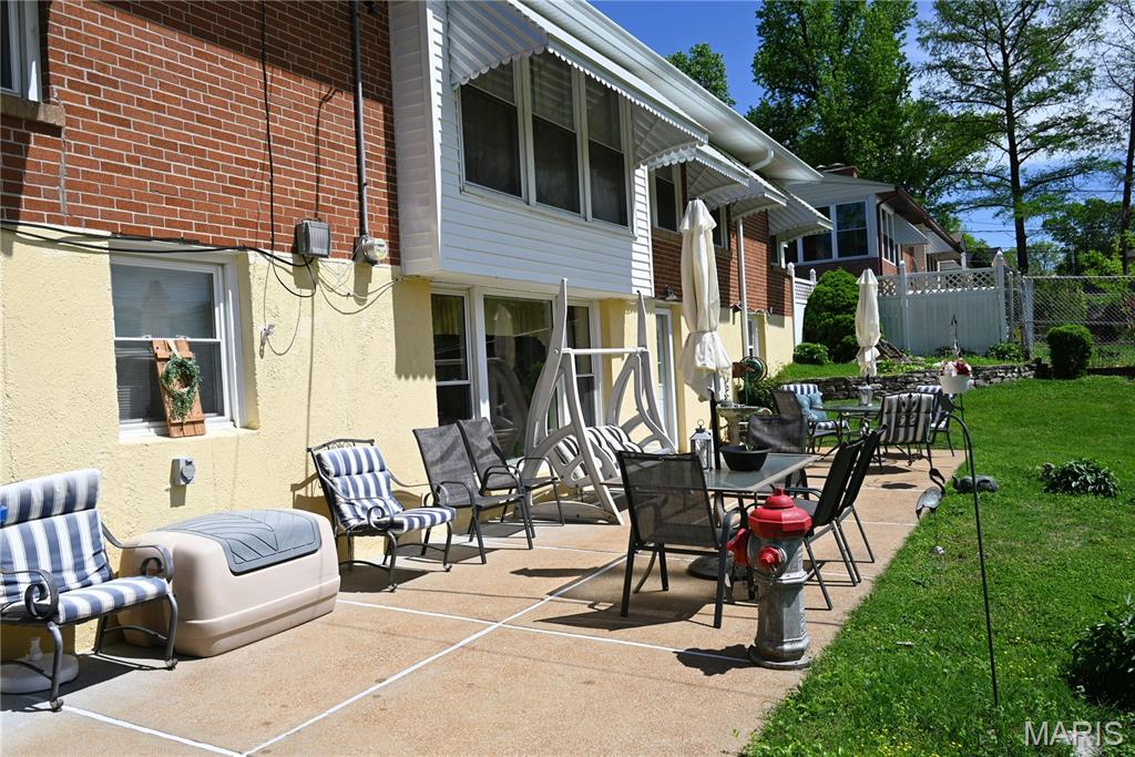 10022 Elise Drive Property Photo 10