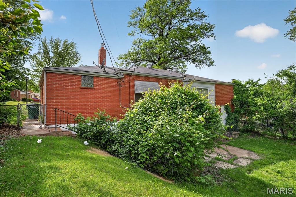 9466 Adler Avenue Property Photo 1