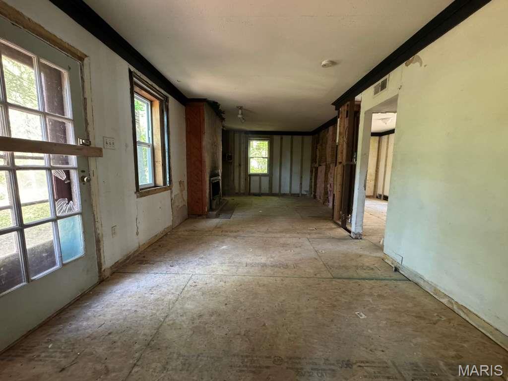 357 Adrian Drive Property Photo 3